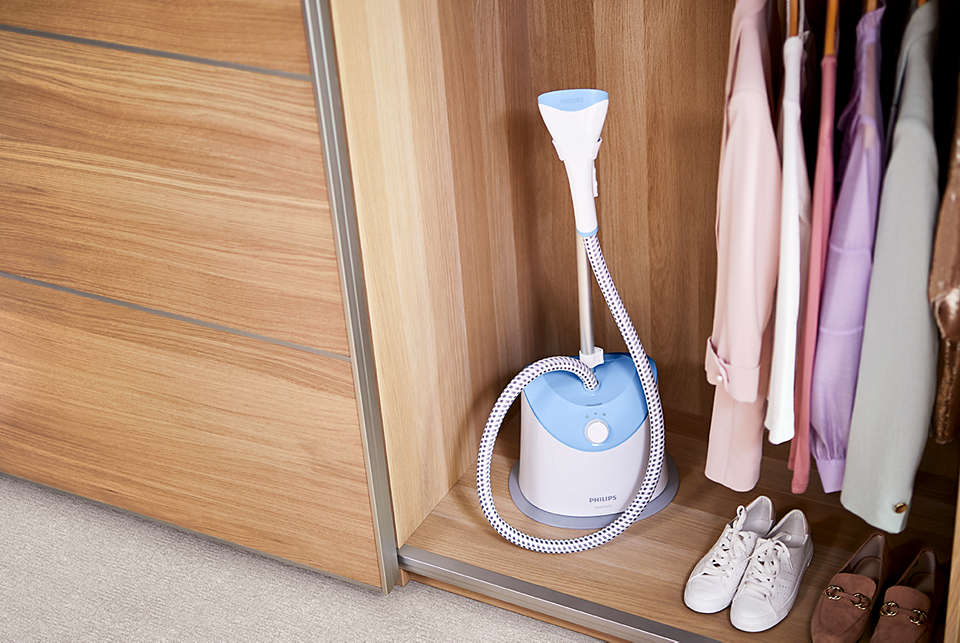 Philips Easy Touch Stand Steamer, 1.4 L, 1600 W, White / Blue - GC482/26
