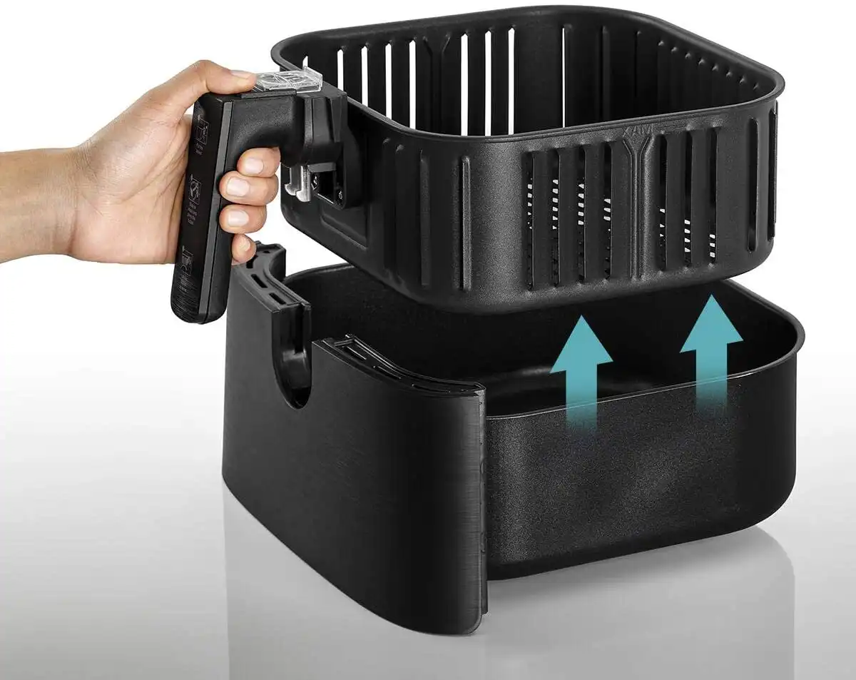 Black & Decker Digital Air Fryer, 4.3 Liters, Black - AF700 International warranty