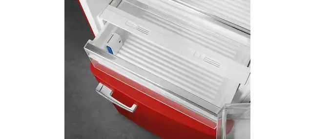 SMEG Freestanding Refrigerator, Defrost, 2 Doors, 323 Liter, Red - FAB 32 R RD 3