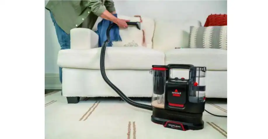 Bissell Deep Cleaner for Carpets and Upholstery – Removes Tough, Greasy Stains – B-3924K