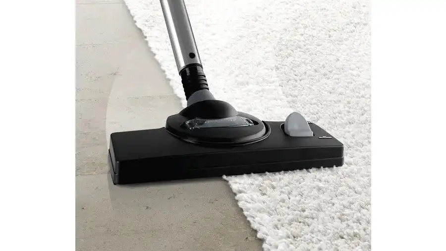 Bosch Vacuum Cleaner wet and dry cleaning, 2100 Watt, White /  Black - BWD421PRO