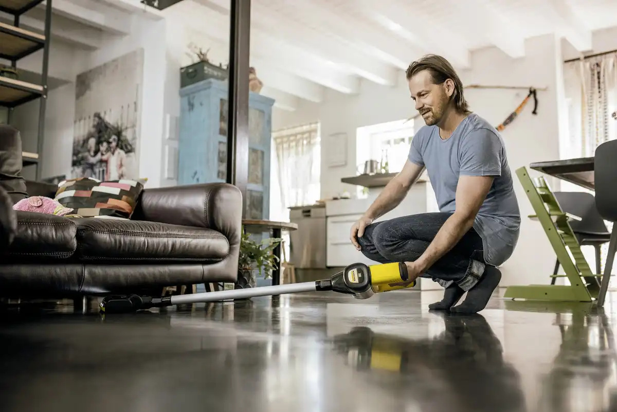Karcher Cordless Battery Operated Vacuum Cleaner and Battery Operated Glass Cleaner and Mirrors, Yellow / Black - VC 4 Cordless my Home