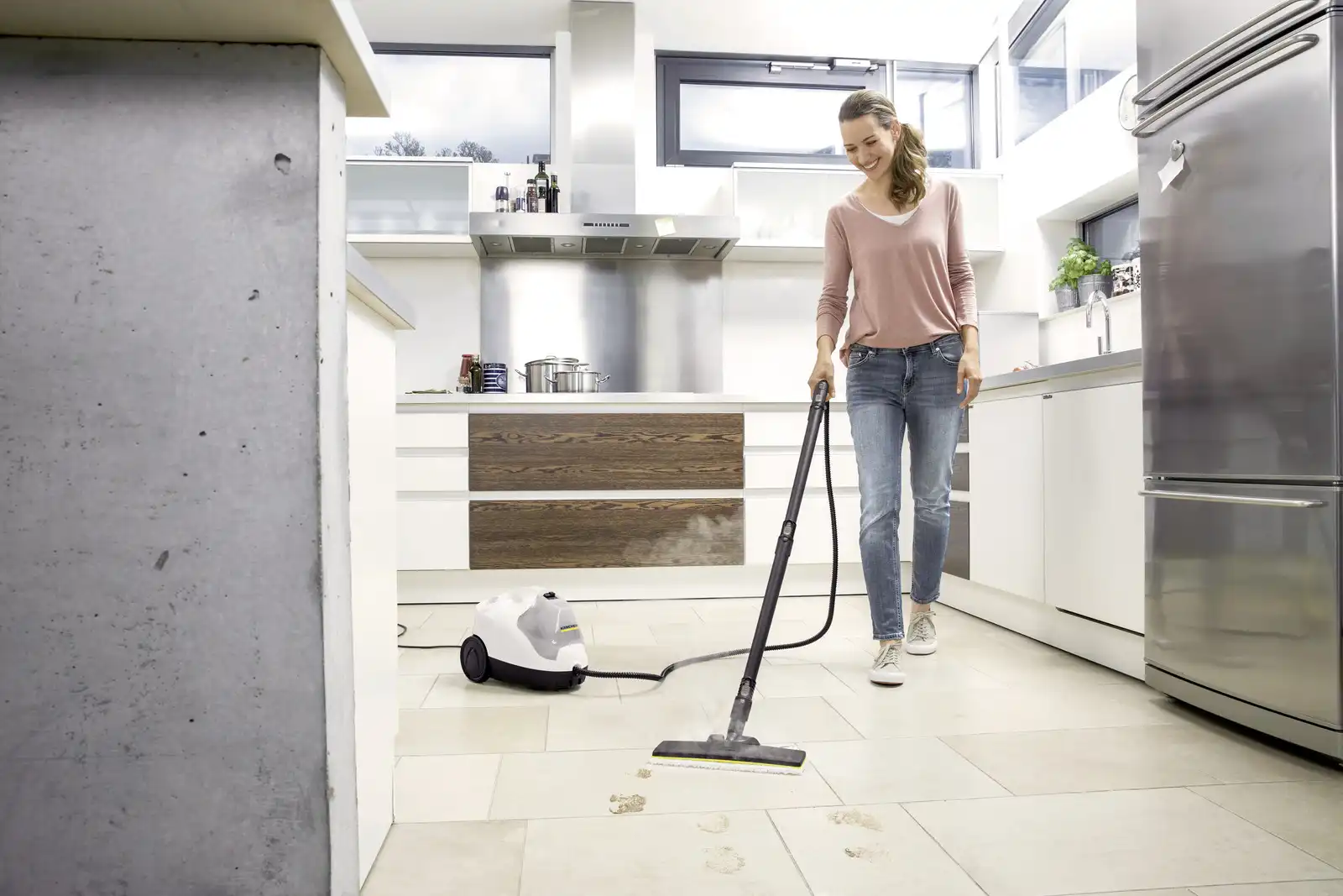 Karcher SC 4 Steam Cleaner , Black / white - SC4 Easy Fix