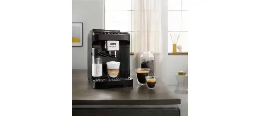 De'Longhi Magnifica Evo Coffee and Espresso Machine, 15 Bar, 1.8 Liter, Touch Screen Control, Black - ECAM290.61.B (Raya Warranty)