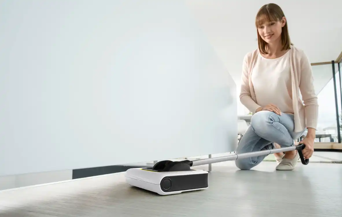 Karcher Cordless Vacuum Cleaner for Hard Floors and Carpets, 1.8 kW, White / Black - KB 5